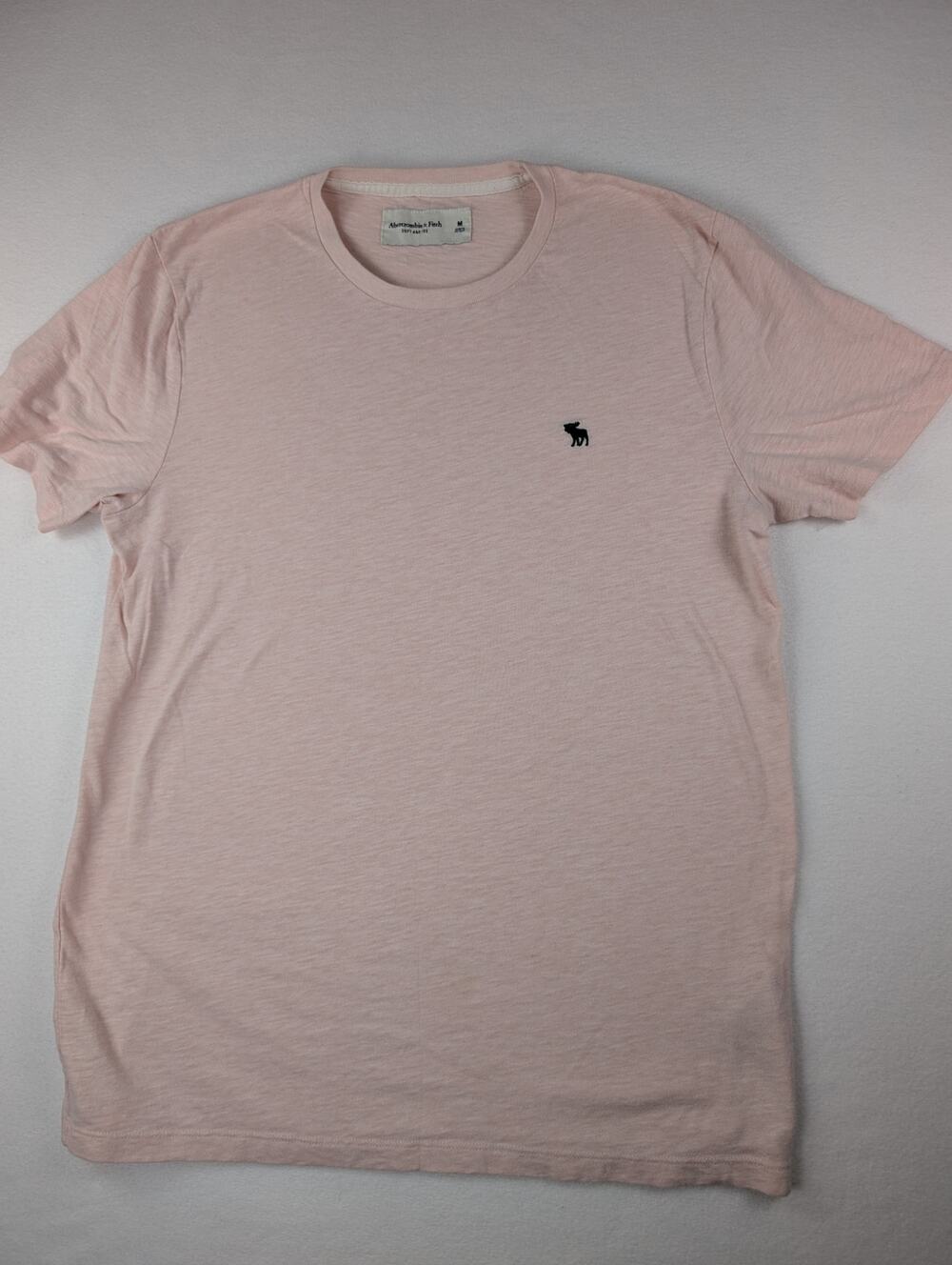 Abercrombie & Fitch SoftAF Pink Moose Logo Tee Men’s M Minimalist